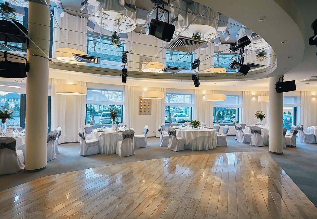 Hotel Brzoza Экстерьер фото